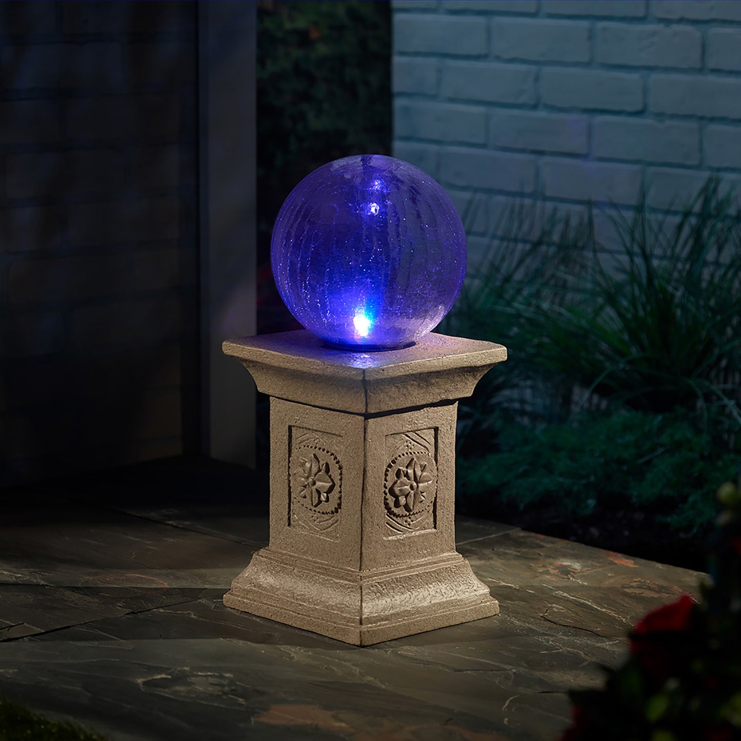 Solar Gazing Ball with Tuscan Pedestal