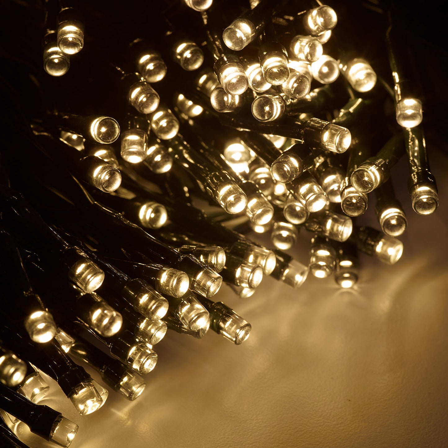 400 LED Solar String Lights – Warm LEDs