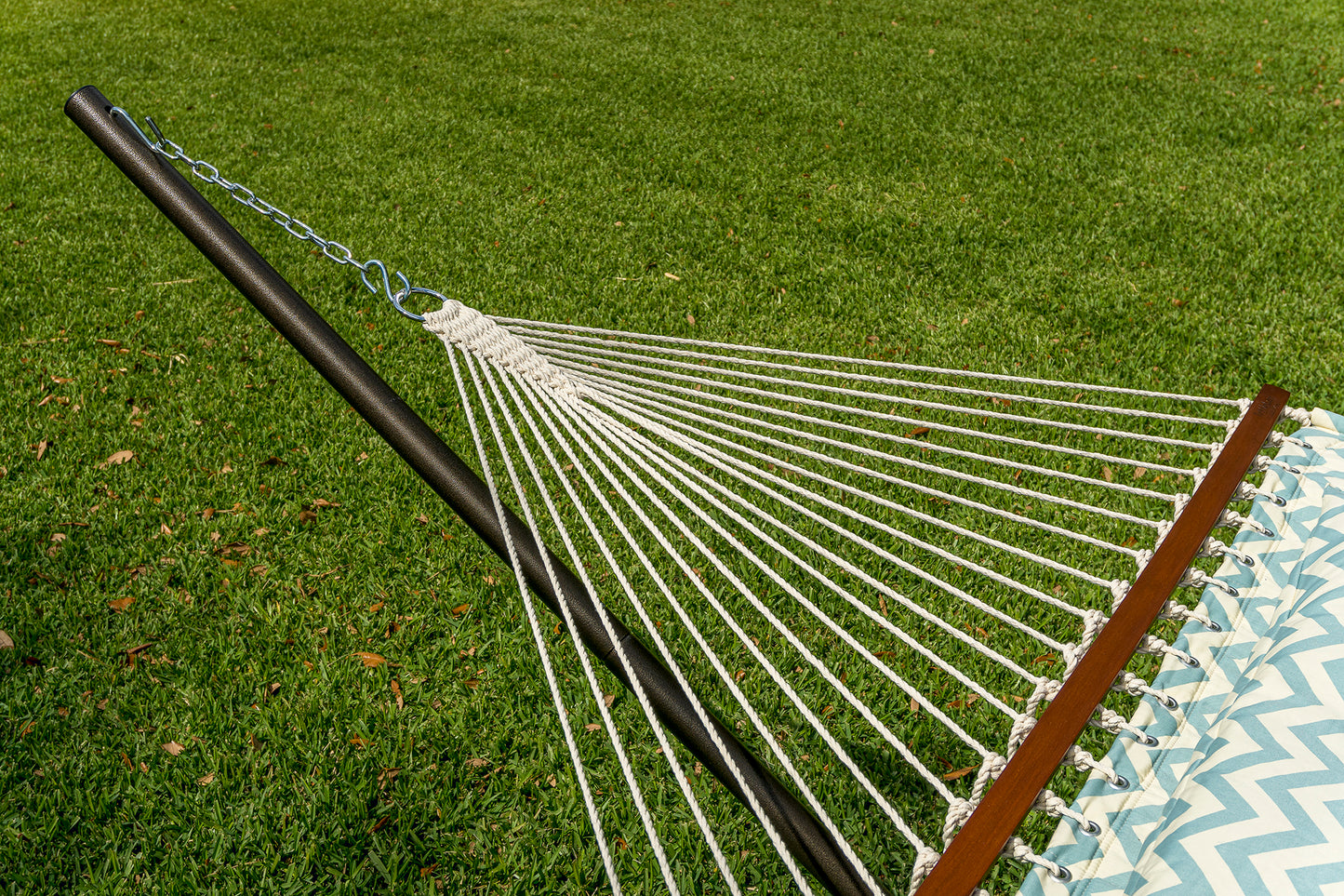 Coronado Double Quilted Hammock - Blue Chevron