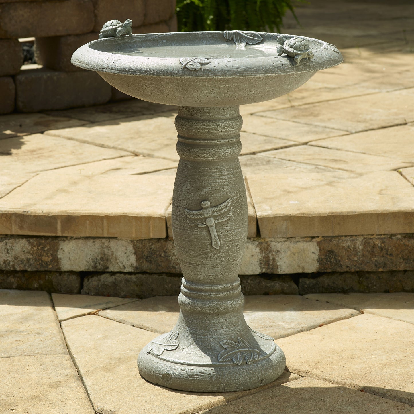 Country Gardens Traditional Birdbath