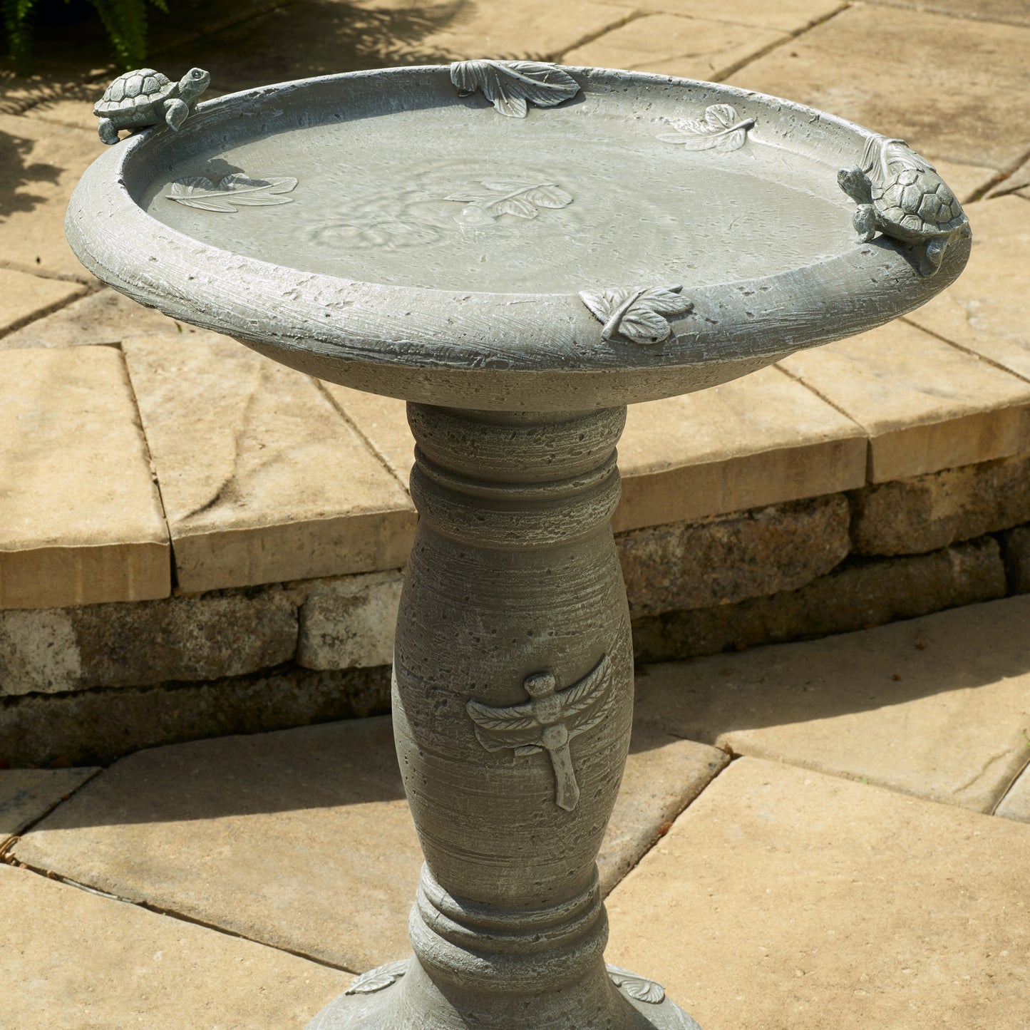 Country Gardens Traditional Birdbath