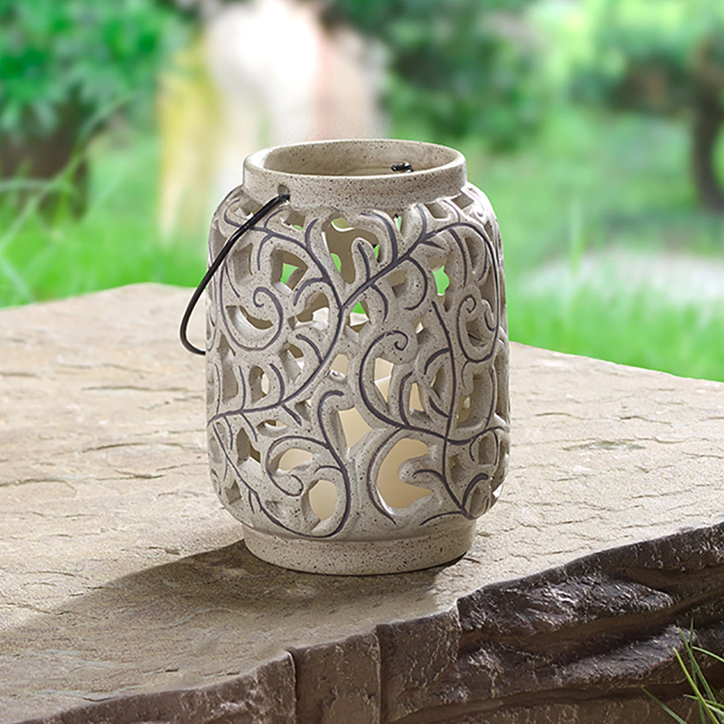 Orcini LED Candle Lantern (7"H)