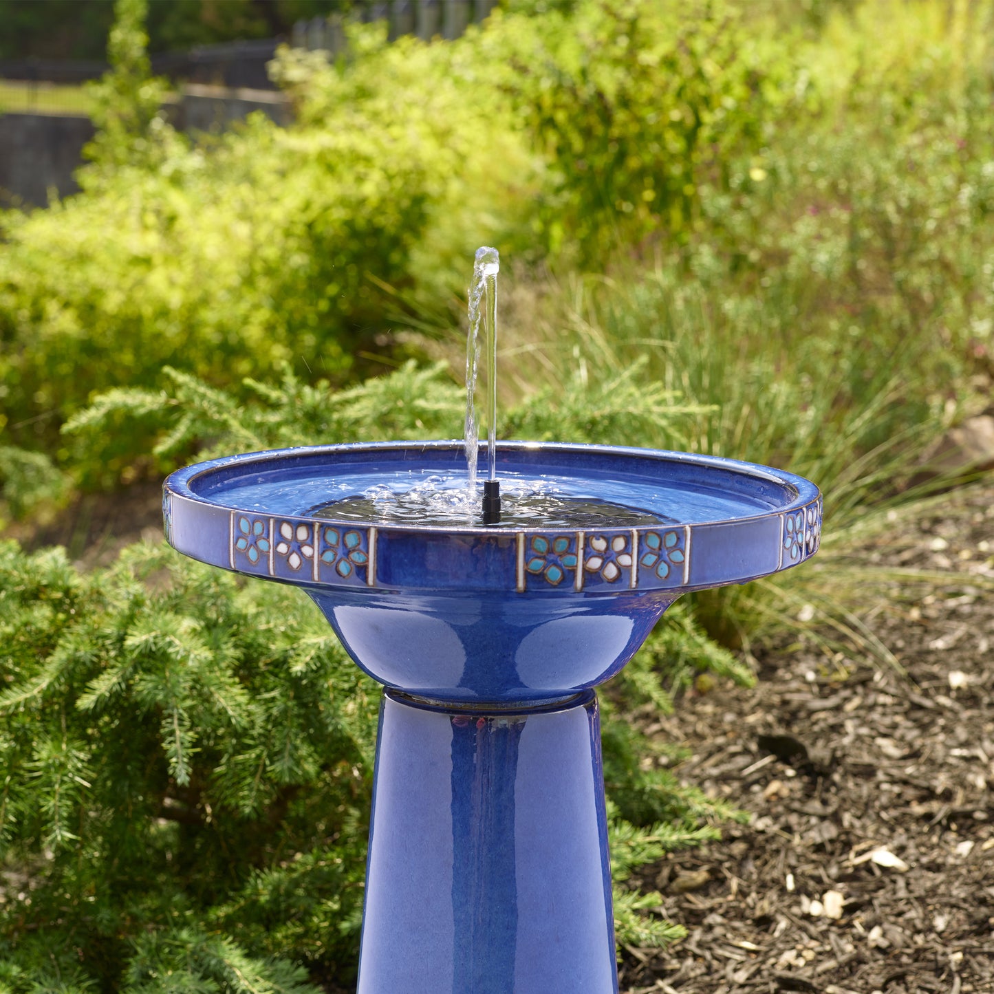 Louisa IntelliSOLAR Ceramic Birdbath with Remote – Blue