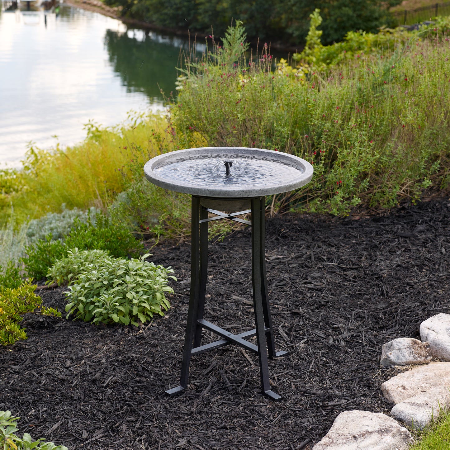 Perello IntelliSOLAR Birdbath with Remote - Distressed Gray