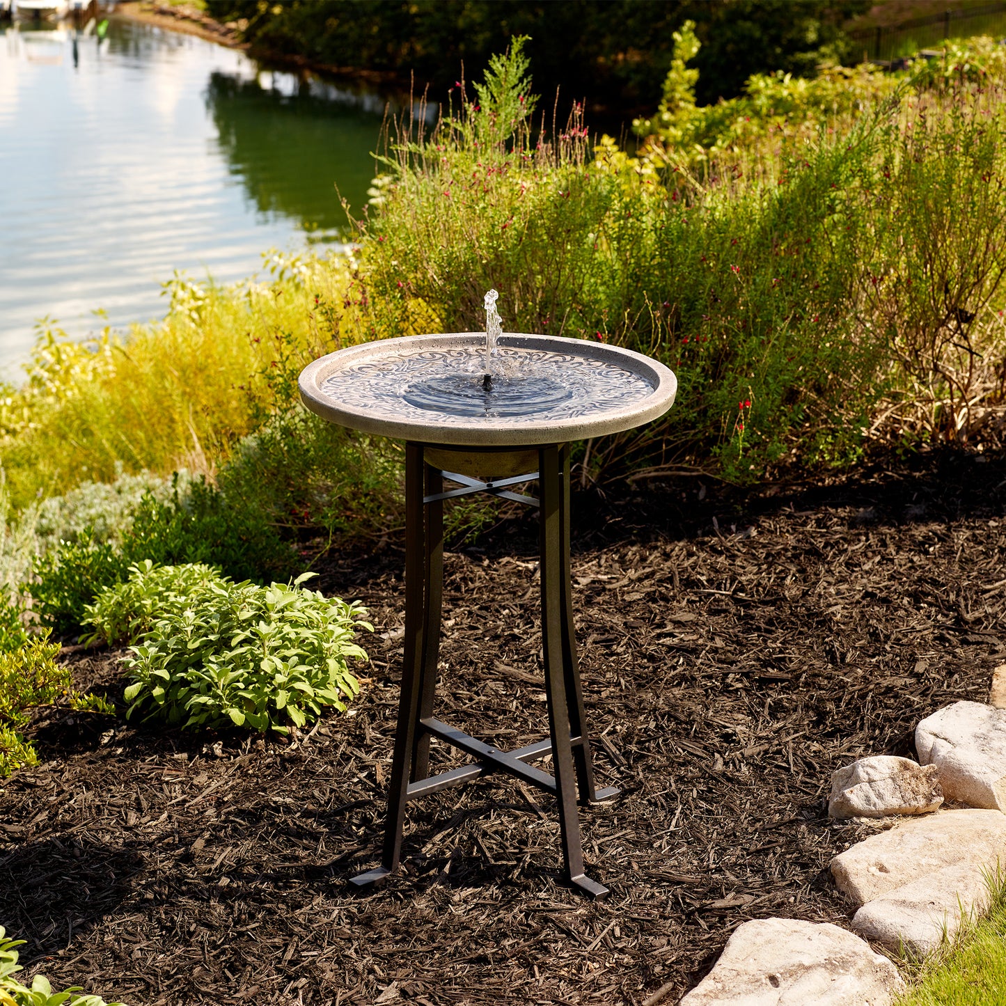 Perello IntelliSOLAR Birdbath with Remote - Distressed Gray