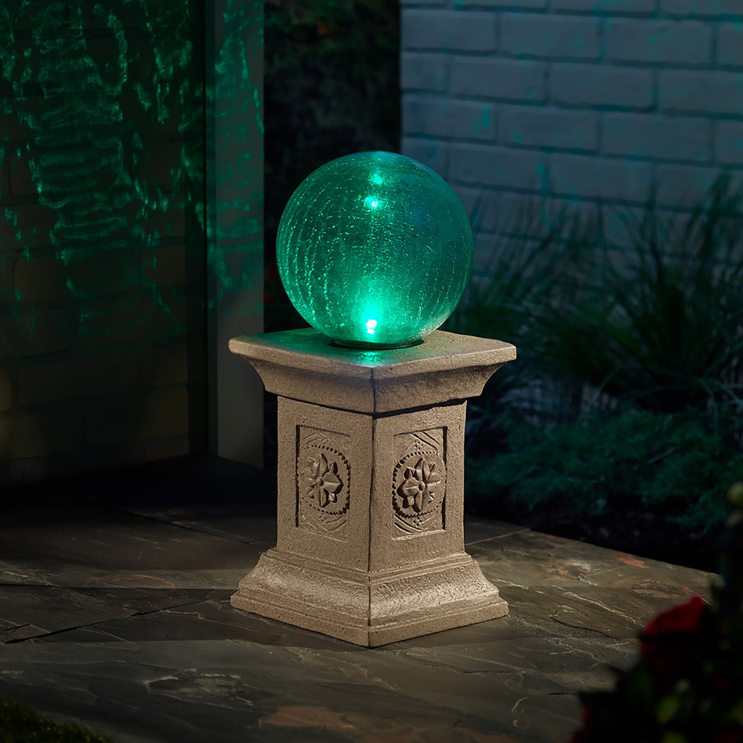 Solar Gazing Ball with Tuscan Pedestal