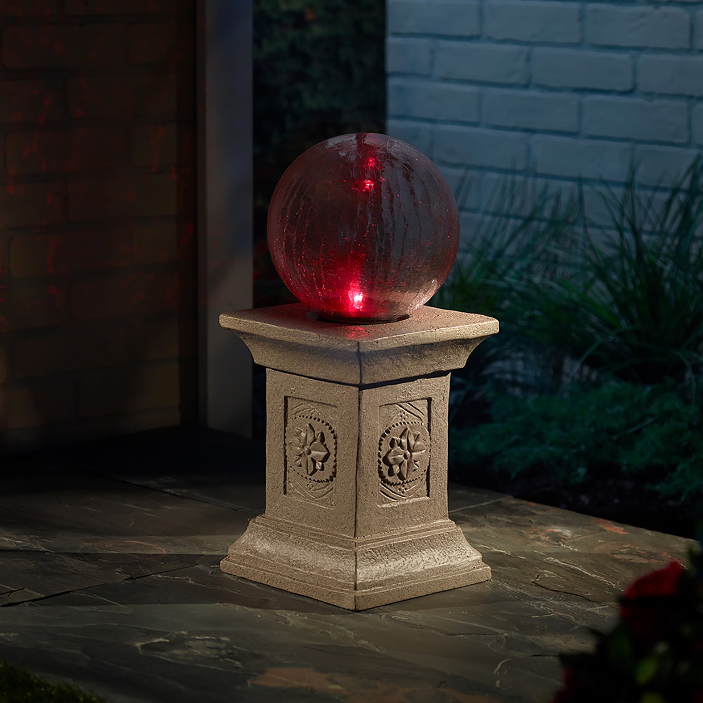 Solar Gazing Ball with Tuscan Pedestal