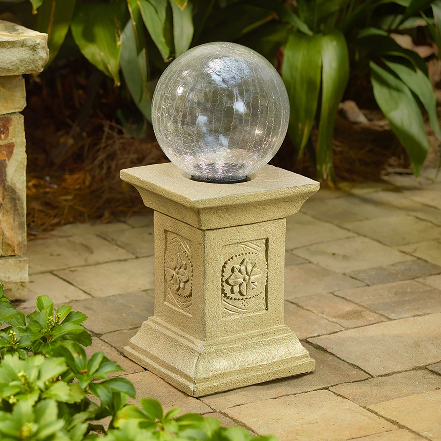 Solar Gazing Ball with Tuscan Pedestal