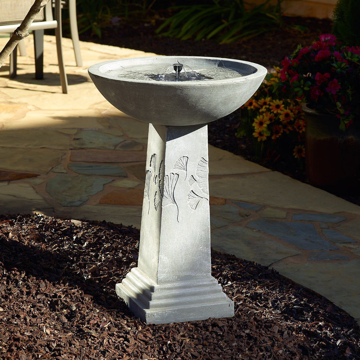 Gingko IntelliSOLAR Birdbath with Remote – Weathered Stone