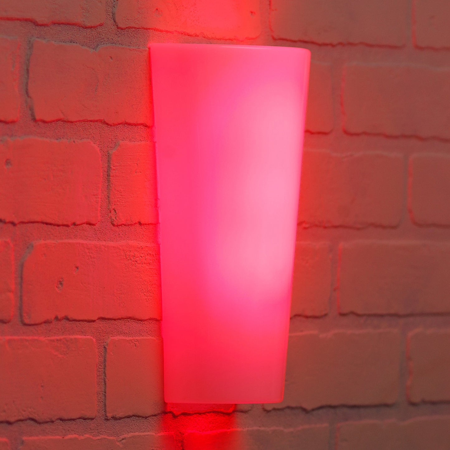 Vivid High Gloss LED Battery Sconce with White & Color Changing Modes
