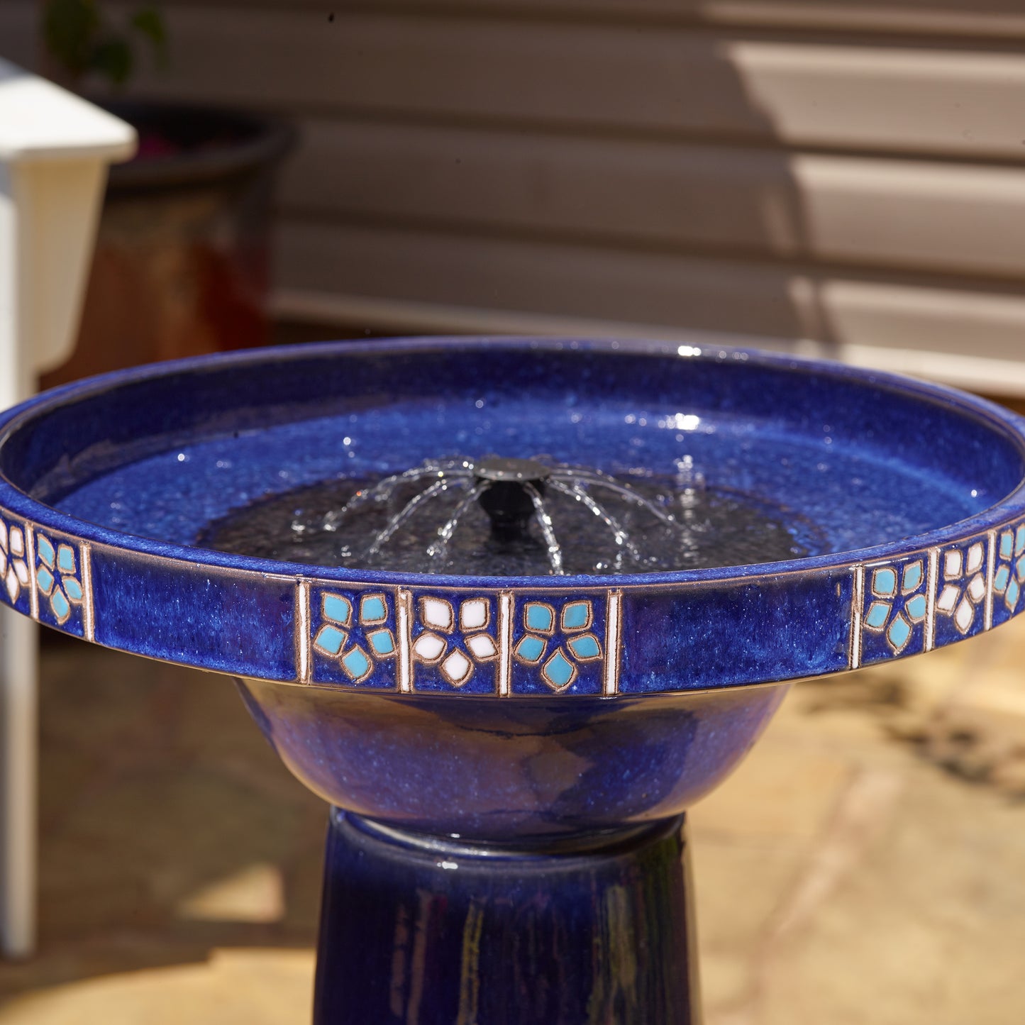 Louisa Solar Birdbath