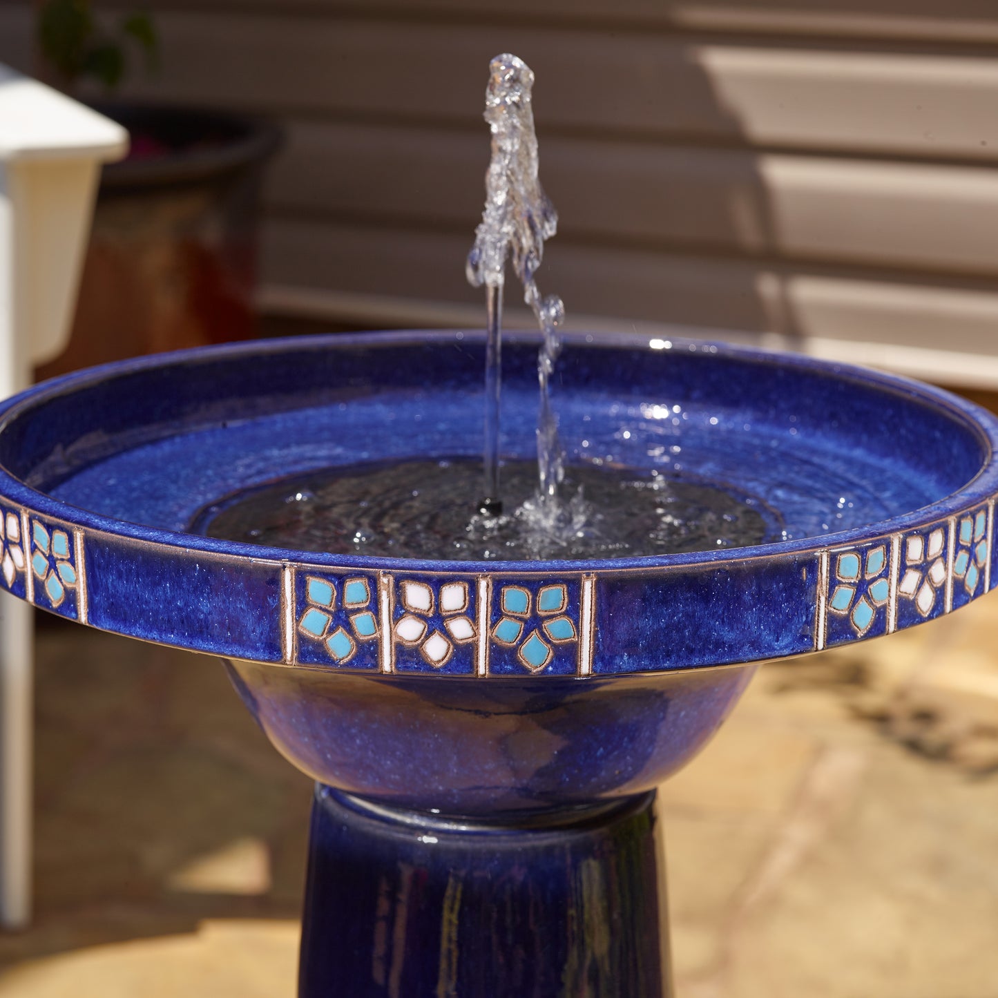 Louisa Solar Birdbath