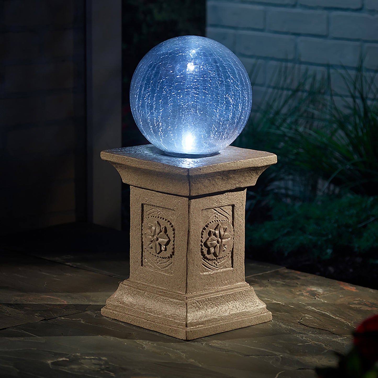 Solar Gazing Ball with Tuscan Pedestal